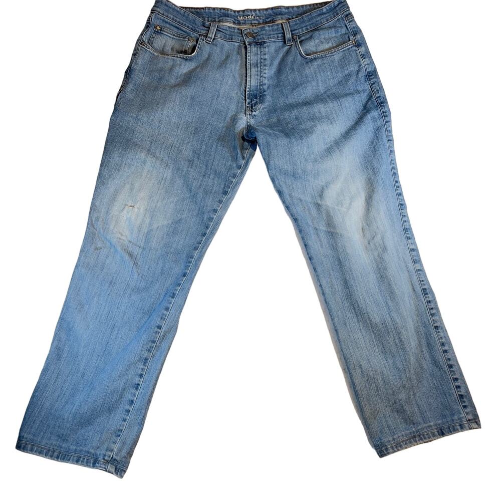 St Croix Denim Jeans Men's 38W x 30L Light Wash Distressed At the Knees